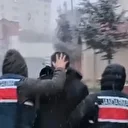 Hakkari’de aranan iki hükümlü jandarma tarafından yakalandı