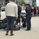 Depremde kaçarken bacağı çatladı