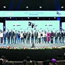 Merkezine insanı alan festival