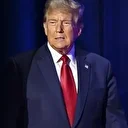 ترامب يشيد بشجاعة المسلم أحمد الأحمد: أنقذ حياة الكثيرين بأستراليا