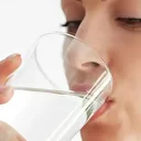 Uzmanı uyardı: Kışın susuzluk hissi azalsa da günlük sıvı alımı düşürülmemeli