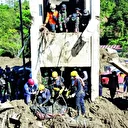 Güney Asya'da seller binden fazla can aldı