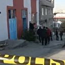 Boşandığı kadını çocuklarının yanında bıçaklayarak öldürdü