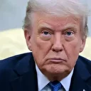 ترامب يهدد بتنفيذ هجمات برية ضد فنزويلا