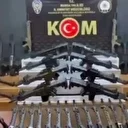 Bursa'da 2 depoya yapılan baskında 118 ruhsatsız tüfek ele geçirildi