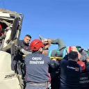 Ordu’da tır ile kamyon çarpıştı: Araçta sıkışan kamyon sürücüsü kurtarıldı