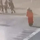 Öğretmenin doğru ve hızlı müdahalesi öğrencisinin hayatını kurtardı: O anlar kamerada