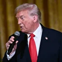 Trump lauréat du premier Prix de la Paix de la FIFA pour son action pacificatrice "extraordinaire"