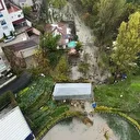 İstanbul'da yağış nedeniyle sitenin otoparkını su bastı