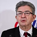 France: Mélenchon dénonce "les fantasmes islamophobes qui dominent le débat public"