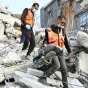 Gazze’de İsrail’in neden olduğu yıkımın enkazı altında kalan kayıp cenazeler aranıyor