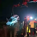 Otomobil tarlaya uçtu, ekipler yaralı için seferber oldu