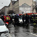 Almanya'nın Münih kentinde bir saldırgan aracıyla grev yapan kalabalığa daldı