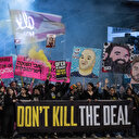 Tel Aviv’de Netanyahu hükümetine öfke: Binlerce kişi esir takasının devamı için meydanlara indi