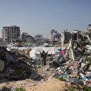 Les habitants de Gaza découvrent de nouveaux corps dans les décombres alors que le nombre de morts approche les 48 300