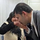 Bakan Kurum Nelbi Teyze'yi bu kez evinde ziyaret etti: Çadırda alnından öptüğüm çocuksun