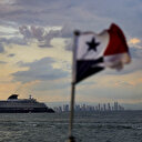 Les États-Unis affirment être dispensés de péage par le Canal de Panama, qui dément