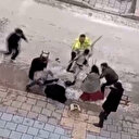 Tokat'ta adliye önünde sopalı tabureli kavga kameralara yansıdı