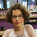 Suicide d'une collégienne en France: l'enseignante jugée pour harcèlement décrite comme "sérieuse" ou "cassante"