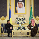 Zelenski Suudi Arabistan'da ilk olarak Bin Selman ile görüştü