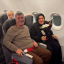 Pilottan umre sonrası anne babasına duygusal sürpriz