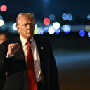 Trump ordonne des frappes "décisives" contre les Houthis et promet de protéger la liberté de navigation