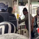 Bursa'da halk otobüsünde evlilik teklifi eden yaşlı adamı şoför kapıya koydu