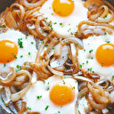 Bir yumurtayla gelen makam: Soğanlı yumurta