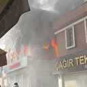 İzmir'de tarihi çarşıda korkutan yangın