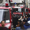 Beyoğlu'nda tarihi pasajda yangın: Bölgeye çok sayıda ekip sevk edildi