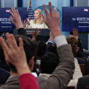 Maison Blanche : Les États-Unis vont faciliter la réouverture des marchés mondiaux à la Russie