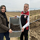 Amerika'da gördü, İzmir'de üretmeye başladı: Az suyla yüksek verim sağlanıyor, yurt dışından talep yağıyor