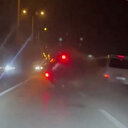 Köpeğe çarpmamak için manevra yapan araç takla attı