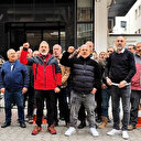 CHP'li İzmir Belediyesi kıdem tazminatlarını ödemeyince protesto edildi: Sadaka değil hakkımız