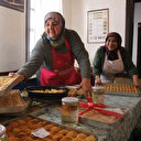 Küllerinden doğan tatlı: Bu baklavanın yapımında kül kullanılıyor