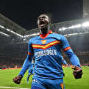 Göztepe Dennis'i parlattı