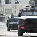 الضفة.. جنود إسرائيليون يعتدون على فلسطيني خلال اعتقاله بالخليل