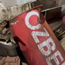 Komşudan su deposu geldi: Fırtınada uçtu yan evin banyosuna düştü