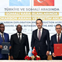 تركيا والصومال توقعان اتفاقية للتنقيب عن النفط والغاز بمناطق برية
