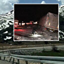 Bayburt'ta karda kayan TIR şantiye ofisine çarptı sürücü yaralı