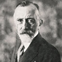 Abdülhak Hamid: Sanatıyla övüldü, yaşantısının bir yönüyle yerildi