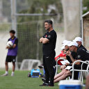 Sabri Saroğlu'na tepki yağıyor: Hâlâ nasıl milli takımın başında?