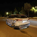 Otomobillerin arasına daldı: Kaza sonrası kayıplara karıştı