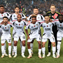 Beşiktaş’ta yıldız futbolcunun geleceği hala belirsiz: Yeni sözleşme masada!