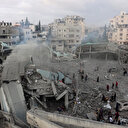 Israël étend ses opérations militaires dans le sud de la bande de Gaza, annonçant une nouvelle incursion terrestre