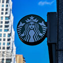 Starbucks'ta kan kaybı sürüyor