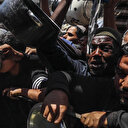 Gıda krizinin yaşandığı Gazze'de uzun su kuyrukları oluştu