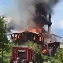 Göynük'te yangın çıktı: Cami ve iki ahşap ev küle döndü