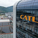 Automobile: le géant des batteries CATL veut lever 4 milliards de dollars en se cotant à Hong Kong