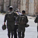 İsrail askerleri Batı Şeria'da yaşlı ve engelli bir Filistinliyi darbetti